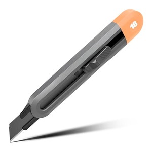 Нож канцелярский DELI Home Series gray с ломким лезвием 18 мм. (серый)